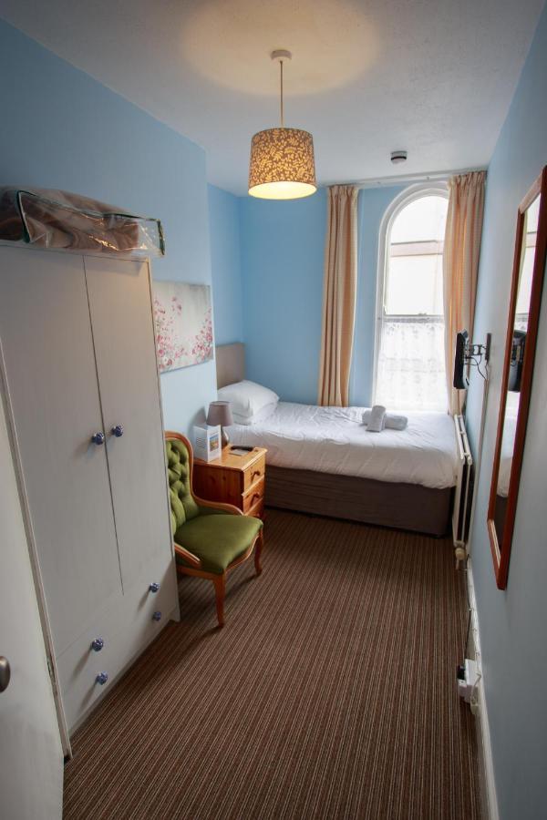 Bridge Guest House Tiverton  Room photo